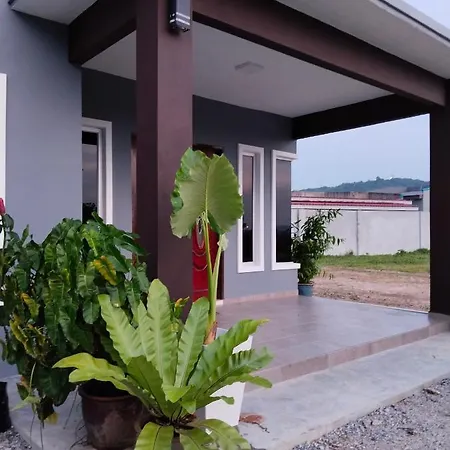 Villa Adeeva Homestay Langkawi Pantai Cenang  Exterior photo